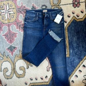 Mother Denim The Looker Ankle Fray, color: Right of Passage, size 25, NWT